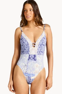 Anja Veronia One Piece