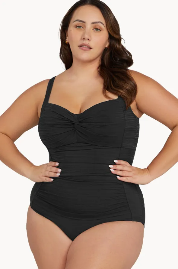 Aria Botticelli One Piece