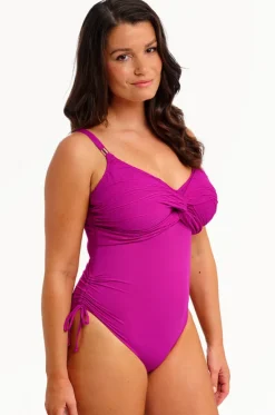Beach Waves G Cup Twist Front One Piece