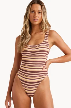 Beach Waves Square Tank