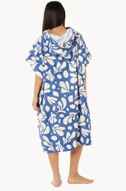 Blissful Mixed Hooded Towel