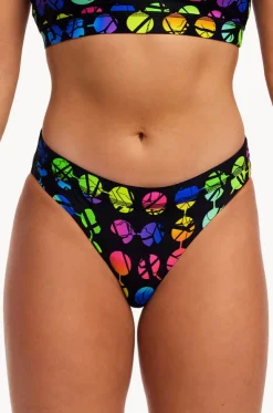 Broken Circle Sports Brief