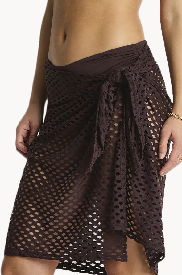 Castaway Mid Length Mesh Wrap