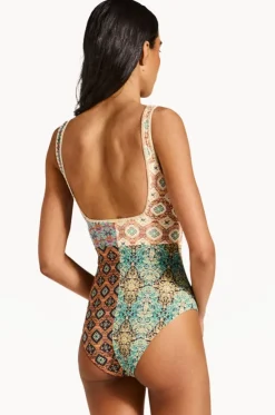 Charli Carmen One Piece
