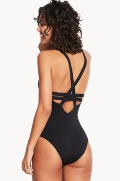 Collective Deep V One Piece