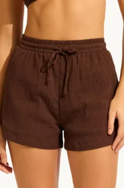 Crinkle Short