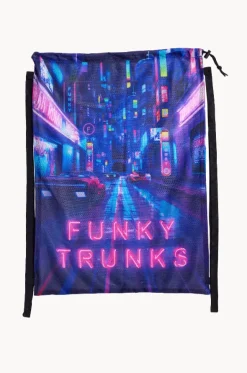 Cyber City Mesh Gear Bag