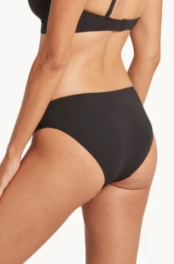 Eco Essentials Regular Bikini Pant