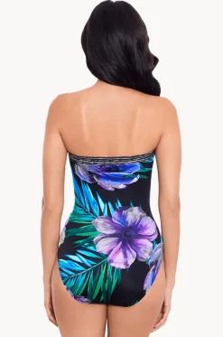 Flora Aura Avanti One Piece