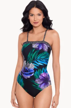 Flora Aura Avanti One Piece