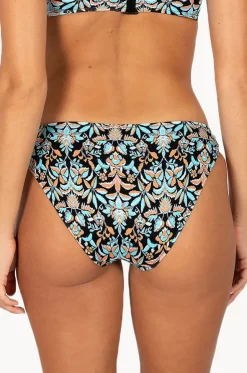 Free Spirit Regular Pant