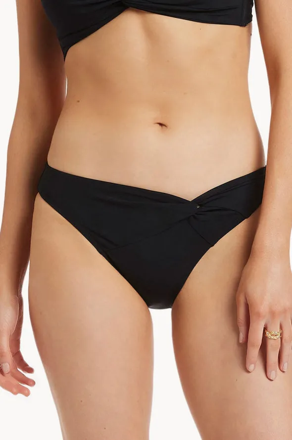 Jetset Twist Front Pant