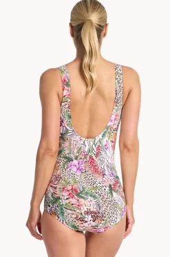 Lilymaze Pintuck One Piece