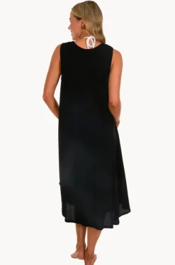 Plain Niche Dress