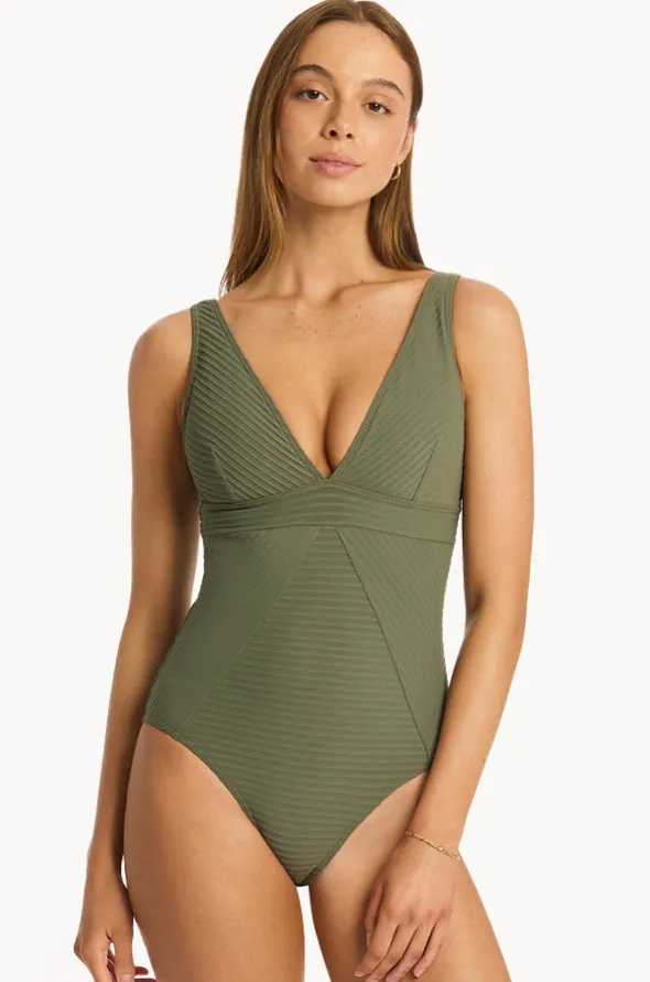 Spinnaker Panel Line One Piece