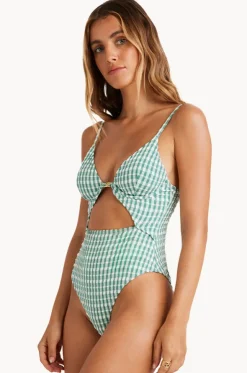 Wave Check Kaia One Piece